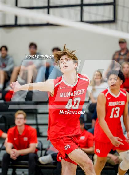 Thumbnail 2 in Mater Dei @ Servite photogallery.