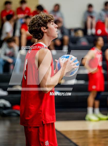Thumbnail 1 in Mater Dei @ Servite photogallery.