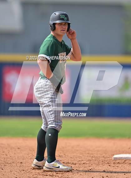 Thumbnail 3 in Mountain Vista vs. Horizon (CHSAA 5A Region 4 - 1st Round) photogallery.