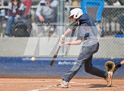 Thumbnail 2 in Mountain Vista vs. Horizon (CHSAA 5A Region 4 - 1st Round) photogallery.