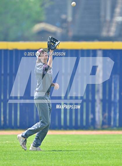 Thumbnail 3 in Mountain Vista vs. Horizon (CHSAA 5A Region 4 - 1st Round) photogallery.