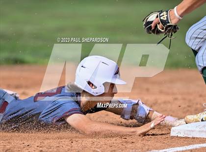 Thumbnail 2 in Mountain Vista vs. Horizon (CHSAA 5A Region 4 - 1st Round) photogallery.