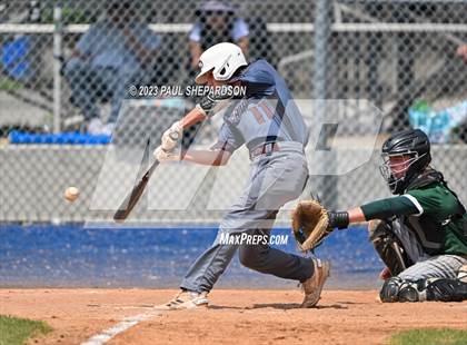 Thumbnail 3 in Mountain Vista vs. Horizon (CHSAA 5A Region 4 - 1st Round) photogallery.