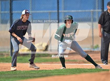 Thumbnail 1 in Mountain Vista vs. Horizon (CHSAA 5A Region 4 - 1st Round) photogallery.