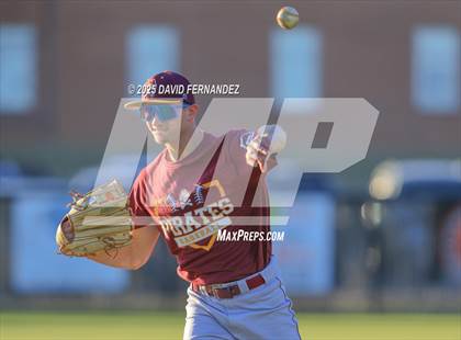 Thumbnail 2 in Varsity Lumberton @ South View photogallery.