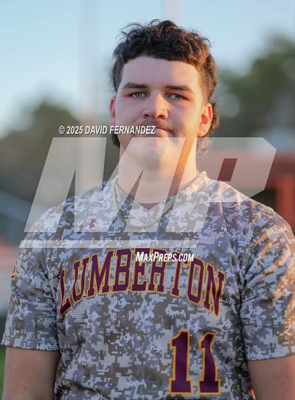 Thumbnail 1 in Varsity Lumberton @ South View photogallery.
