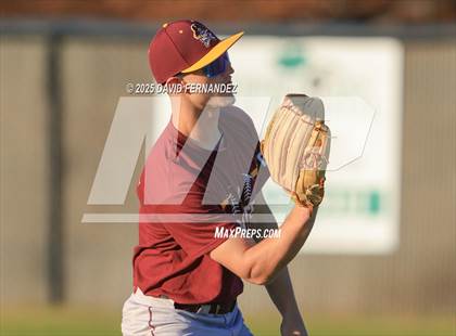Thumbnail 1 in Varsity Lumberton @ South View photogallery.