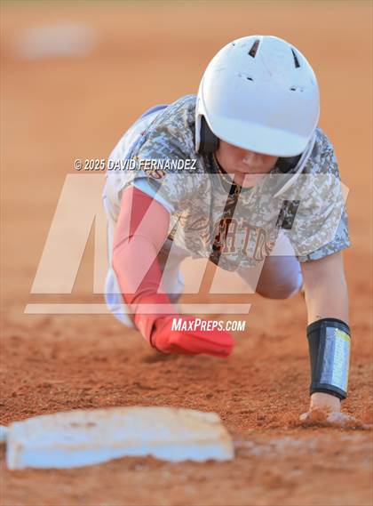Thumbnail 2 in Varsity Lumberton @ South View photogallery.