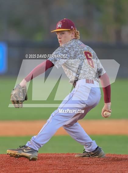 Thumbnail 2 in Varsity Lumberton @ South View photogallery.