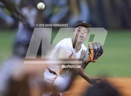 Thumbnail 1 in Varsity Lumberton @ South View photogallery.