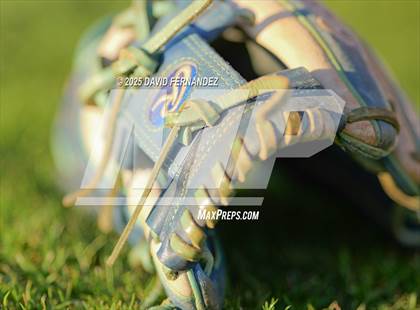 Thumbnail 2 in Varsity Lumberton @ South View photogallery.
