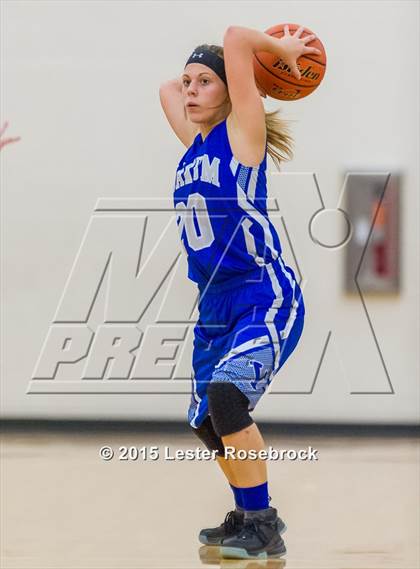 Thumbnail 2 in Yoakum @ La Vernia photogallery.