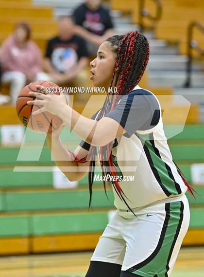 Thumbnail 1 in Union City @ Yorktown (Scrimmage)  photogallery.