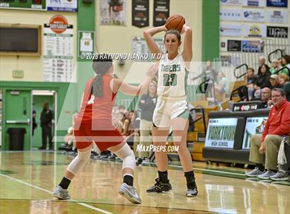 Thumbnail 2 in Union City @ Yorktown (Scrimmage)  photogallery.