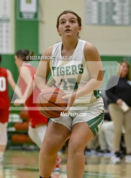 Thumbnail 2 in Union City @ Yorktown (Scrimmage)  photogallery.