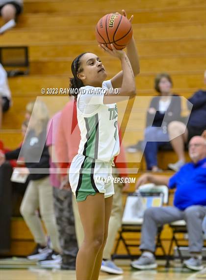 Thumbnail 3 in Union City @ Yorktown (Scrimmage)  photogallery.