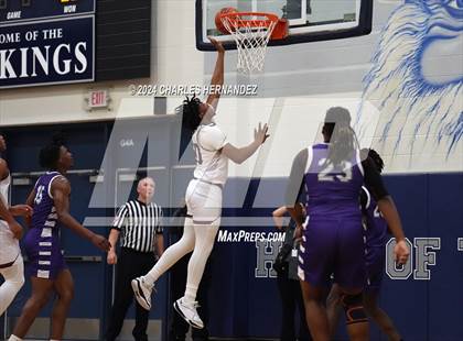 Thumbnail 1 in Silsbee vs. Wheatley (UIL 4A Region III Semifinal) photogallery.