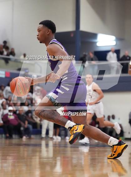 Thumbnail 2 in Silsbee vs. Wheatley (UIL 4A Region III Semifinal) photogallery.