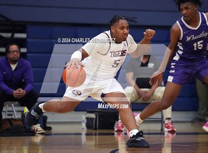 Thumbnail 3 in Silsbee vs. Wheatley (UIL 4A Region III Semifinal) photogallery.