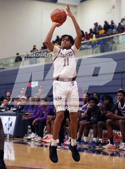 Thumbnail 3 in Silsbee vs. Wheatley (UIL 4A Region III Semifinal) photogallery.
