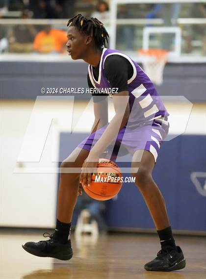 Thumbnail 1 in Silsbee vs. Wheatley (UIL 4A Region III Semifinal) photogallery.