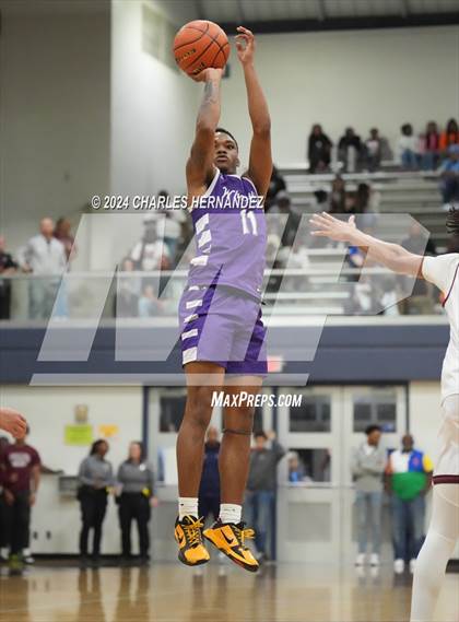 Thumbnail 2 in Silsbee vs. Wheatley (UIL 4A Region III Semifinal) photogallery.