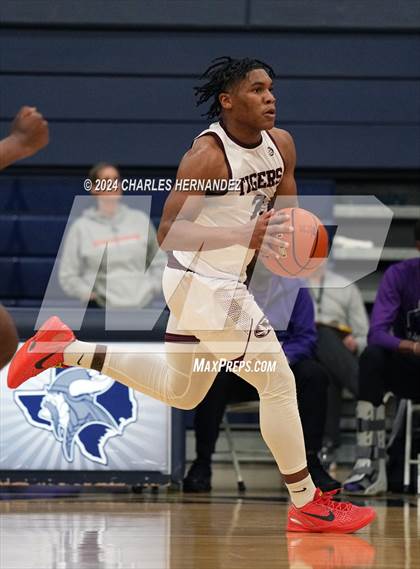 Thumbnail 1 in Silsbee vs. Wheatley (UIL 4A Region III Semifinal) photogallery.