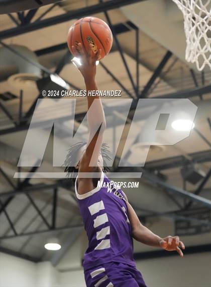 Thumbnail 1 in Silsbee vs. Wheatley (UIL 4A Region III Semifinal) photogallery.