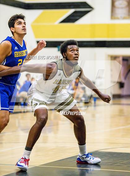 Thumbnail 3 in Grossmont @ Olympian photogallery.