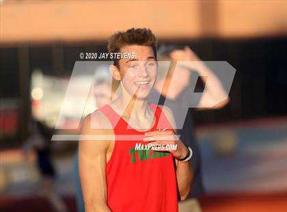 Thumbnail 3 in The Woodlands Track Meet photogallery.