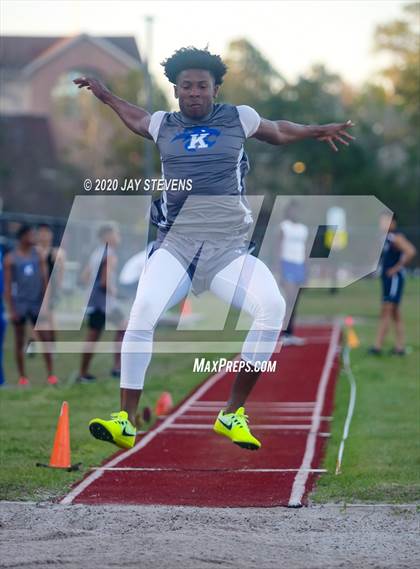 Thumbnail 3 in The Woodlands Track Meet photogallery.