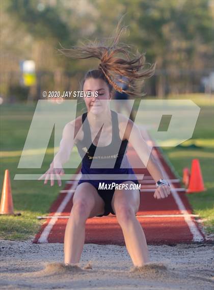 Thumbnail 3 in The Woodlands Track Meet photogallery.