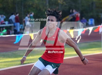 Thumbnail 1 in The Woodlands Track Meet photogallery.