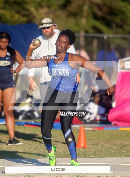 Thumbnail 1 in The Woodlands Track Meet photogallery.