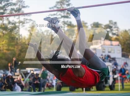 Thumbnail 1 in The Woodlands Track Meet photogallery.
