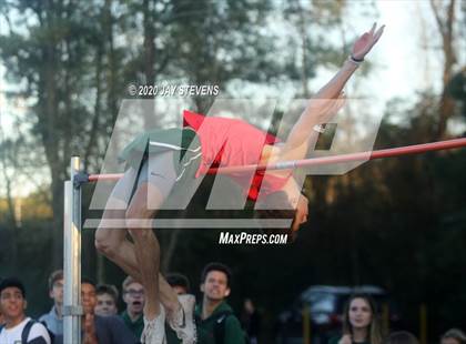 Thumbnail 1 in The Woodlands Track Meet photogallery.