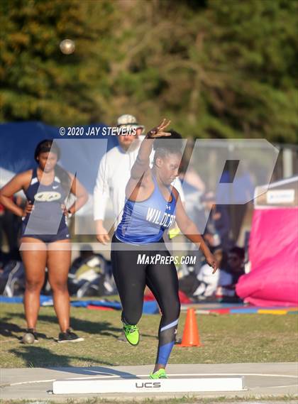 Thumbnail 2 in The Woodlands Track Meet photogallery.