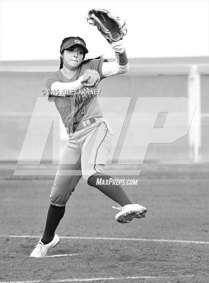 Thumbnail 3 in Sierra Vista @ Bishop Gorman photogallery.