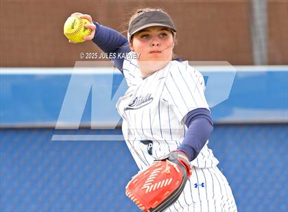 Thumbnail 2 in Sierra Vista @ Bishop Gorman photogallery.