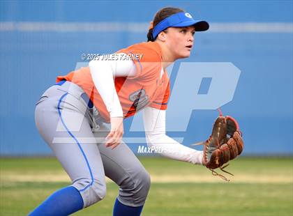Thumbnail 2 in Sierra Vista @ Bishop Gorman photogallery.