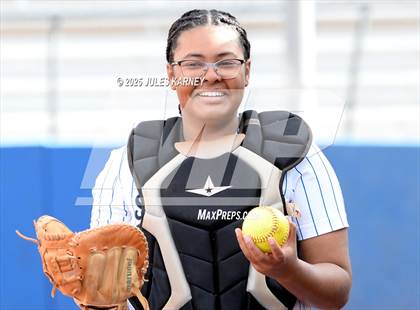 Thumbnail 2 in Sierra Vista @ Bishop Gorman photogallery.