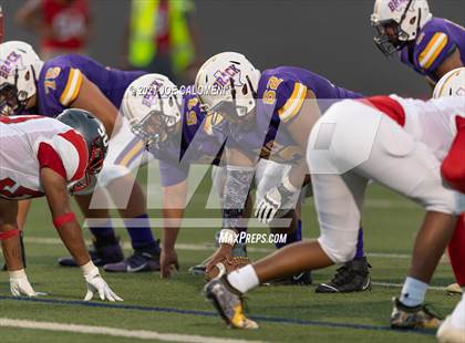 Thumbnail 1 in Lee vs Brackenridge photogallery.