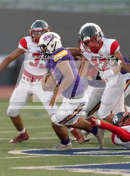 Thumbnail 1 in Lee vs Brackenridge photogallery.