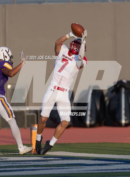 Thumbnail 1 in Lee vs Brackenridge photogallery.