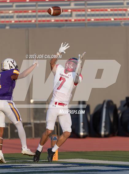 Thumbnail 3 in Lee vs Brackenridge photogallery.