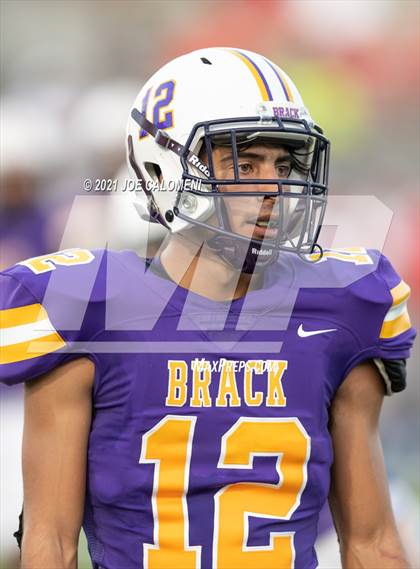 Thumbnail 2 in Lee vs Brackenridge photogallery.