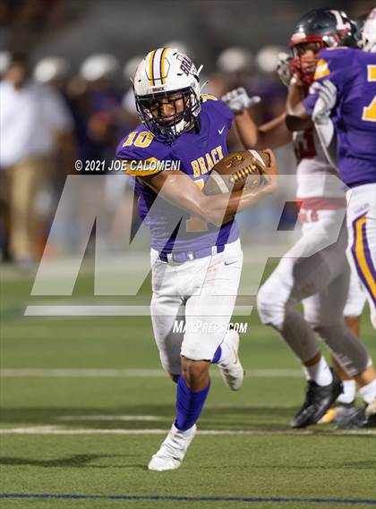 Thumbnail 3 in Lee vs Brackenridge photogallery.