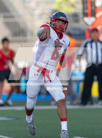 Thumbnail 3 in Lee vs Brackenridge photogallery.