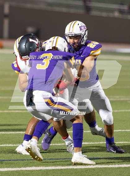 Thumbnail 1 in Lee vs Brackenridge photogallery.