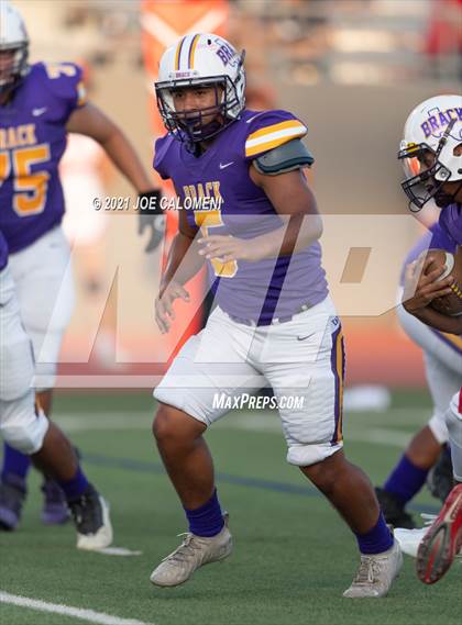 Thumbnail 1 in Lee vs Brackenridge photogallery.